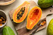4 receitas fáceis com mamão para um menu completo