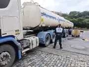 45 mil litros de diesel apreendidos em descarga irregular na BR-393