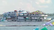 77ª Procissão Fluvial de São Pedro em Manaus reúne fiéis nesta segunda