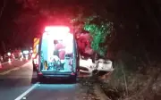 Acidente com capotamento em Paraty deixa mulher ferida