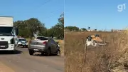 Acidente em Balsas: carro capota após colisão com picape e deixa três feridos