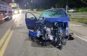 Acidente entre carro e carreta deixa três feridos na BR-393 em Mendes