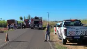 Acidente entre carro e ônibus mata duas pessoas em Paulicéia (SP)