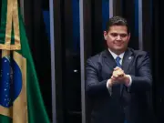 Alcolumbre nega ter recebido US$ 30 milhões de banqueiro