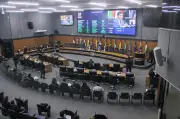 Ale-RR exonera todos os 316 servidores comissionados em reorganização