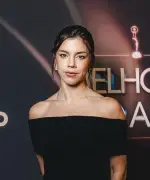 Alice Wegmann estrela filme rodado no Brasil e na Itália