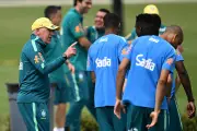 Ancelotti iguala recorde de continuidade em estreias do Brasil na Copa