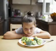 Ansiedade parental na recusa alimentar infantil: erros e acertos