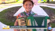 Aos 11 anos, garoto aprende sanfona sozinho e vai tocar no São João de Maceió