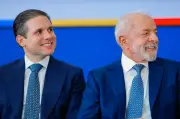 Apoio de Lula a rival irrita grupo de Hugo Motta na Paraíba