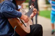 Aprender música após os 40 anos combate declínio cognitivo