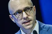 Apropriação de conteúdo por IA ameaça jornalismo e democracia, diz NYT