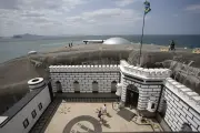 Após Copa, consulta pública sobre reforma do Forte de Copacabana