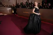 Ariana Grande critica Casa Branca por usar música em vídeo sobre imigração