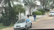 Assessores de vereadores flagrados como corretores durante expediente em Lajeado