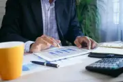 Assessoria de investimentos: modelos transacional, fee fixo e consultoria