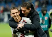 Atlético de Madrid contrata Grimaldo, lateral espanhol do Leverkusen