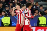 Atlético de Madrid denuncia Barcelona à Fifa por aliciamento de Julián Álvarez