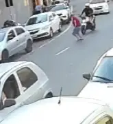Atropelamento por moto deixa duas pessoas feridas em Barra Mansa