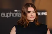 Barbie Ferreira revela por que deixou 'Euphoria' e afasta boatos de briga