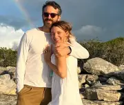 Blake Lively e Ryan Reynolds devem R$ 6,2 mi em obra de mansão