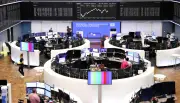Bolsas europeias sobem e interrompem sequência de quedas