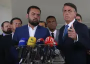 Bolsonaro define substituto de Claudio Castro para o Senado