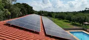 Brasil cai para 5º maior mercado solar do mundo em 2025