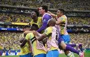 Brasil vence Japão de virada e avança nas oitavas da Copa