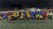 Brasileiros e haitianos fazem amistoso beneficente em Curitiba