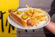 Cachorro-quente da Lanchonete da Cidade é eleito o melhor de SP