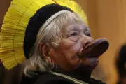 Cacique Raoni internado em estado grave com sepse pulmonar