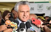 Caiado promete reformas trabalhista e política no primeiro dia de governo