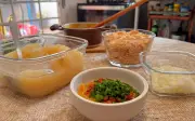Caldo cremoso de mandioca com frango: receita econômica e nutritiva para o inverno