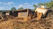 Caminhoneiro morre em tombamento na MG-188 em Paracatu