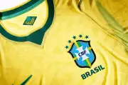 Camisas da Seleção Brasileira lideram vendas antes da Copa 2026