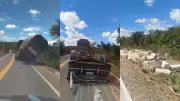 Carreta com algodão tomba no PI após pneu estourar