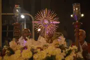 Católicos celebram Corpus Christi em Juiz de Fora com missas e procissões