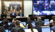 CCJ aprova PEC que reduz maioridade penal de 18 para 16 anos