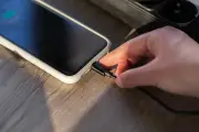 Celular superaquecendo? Saiba diferenciar o normal do perigoso