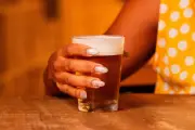Cerveja sem álcool avança e ganha 1,4 ponto percentual em dois anos