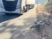 Ciclista morre atropelado por carreta na BR-116 em Alpercata