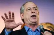 Ciro Gomes não irá a evento do PL com Michelle e Flávio Bolsonaro no Ceará