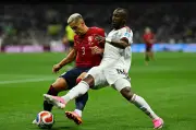 Cântico homofóbico 'El Grito' volta em jogo do México na Copa e pode gerar punição da Fifa