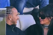 Colunista ironiza crítica de Lewis Hamilton a bilionários: 'Diga isso a Kim Kardashian'