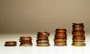 Copom deve cortar Selic para 14,25% com tom mais duro