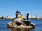 Curumim volta à Lagoa Rodrigo de Freitas após restauração de R$ 50 mil