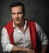 Daniel Boaventura traz turnê 'Em Casa' ao Qualistage após sucesso no México