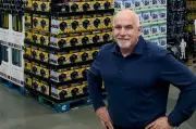 De operador de empilhadeira a CEO: a trajetória de Ron Vachris na Costco