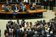 Debate sobre fim da escala 6x1 chega ao Senado com nova PEC